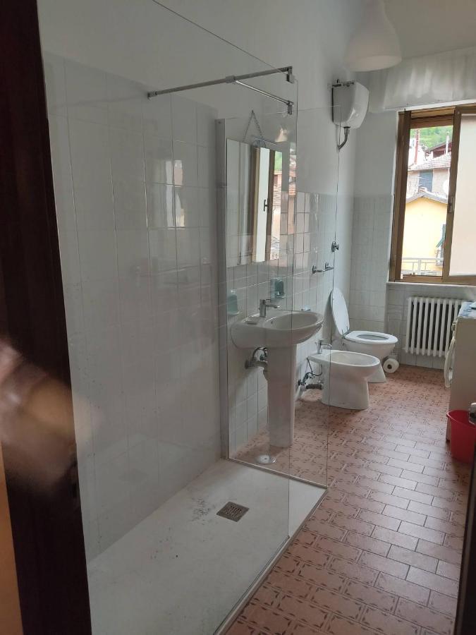 La Casa Di Gb Apartment Pieve di Teco Bagian luar foto