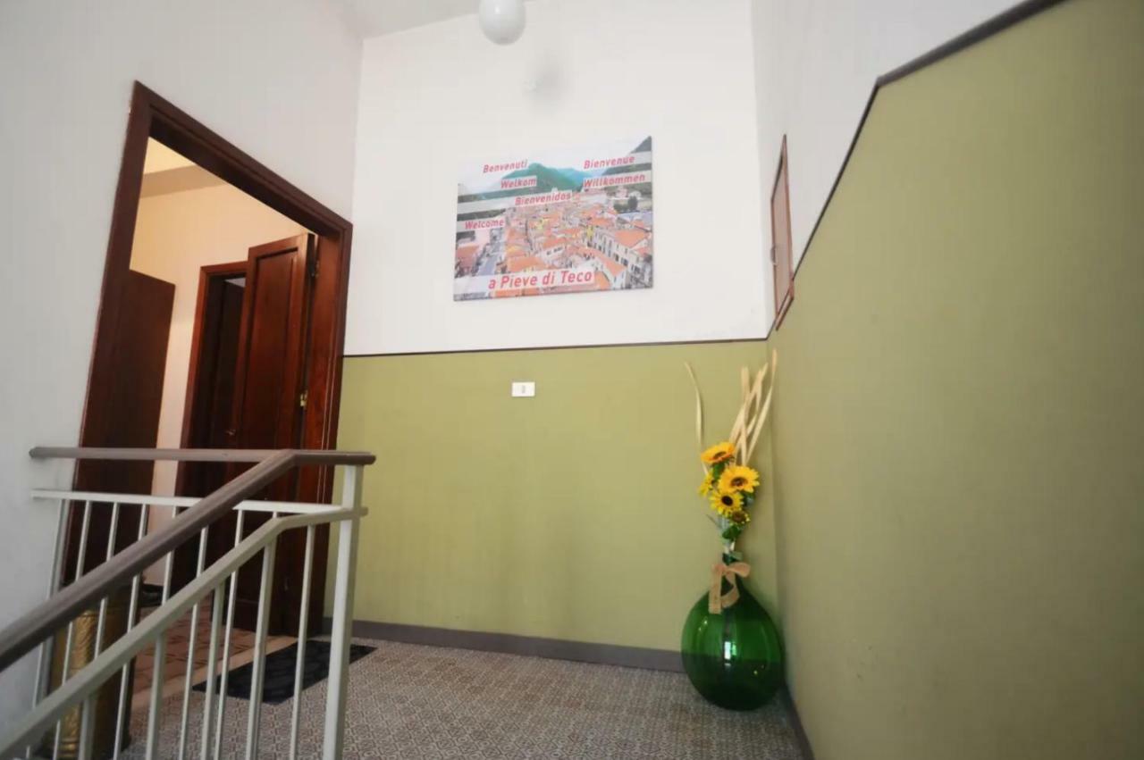 La Casa Di Gb Apartment Pieve di Teco Bagian luar foto
